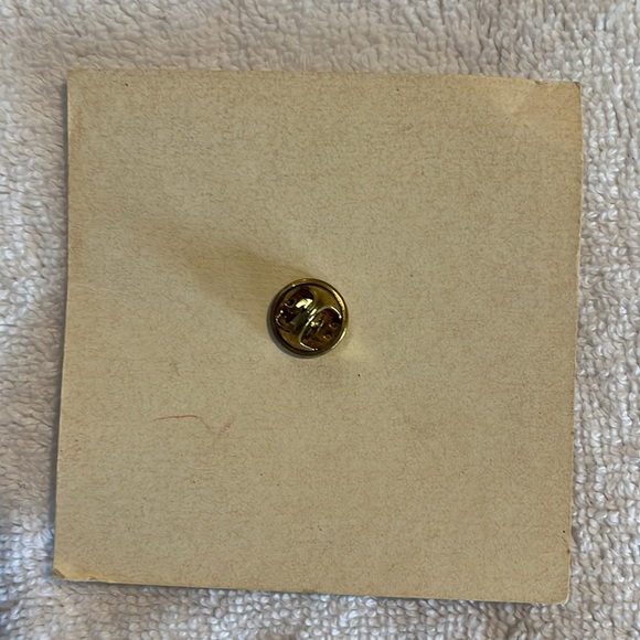 * 3 for $10* Reagan Campaign Buttons and RNC Lapel Pin - Picture 7 of 10